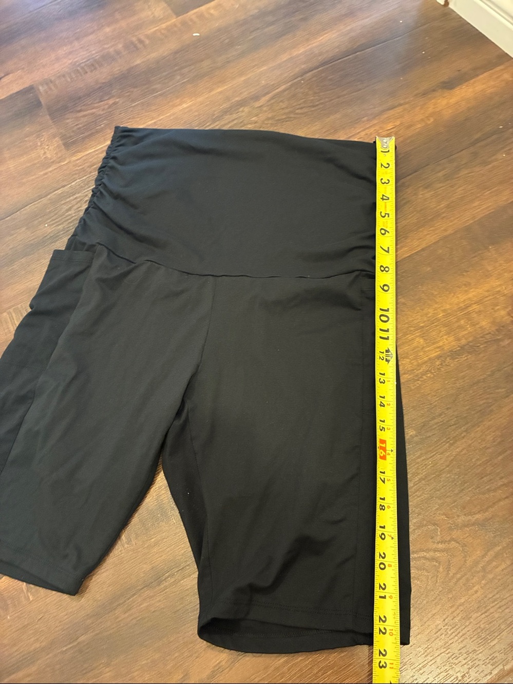 High-Waist Black Maternity Biker Shorts pockets SZ XL - Picture 3 of 7